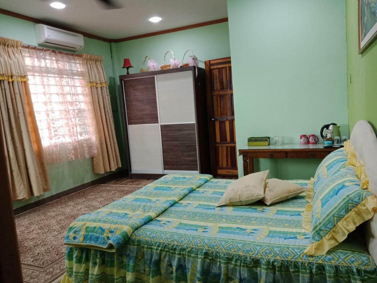 Jazepuri - Jaze 1 Apartment Кучинг Екстериор снимка