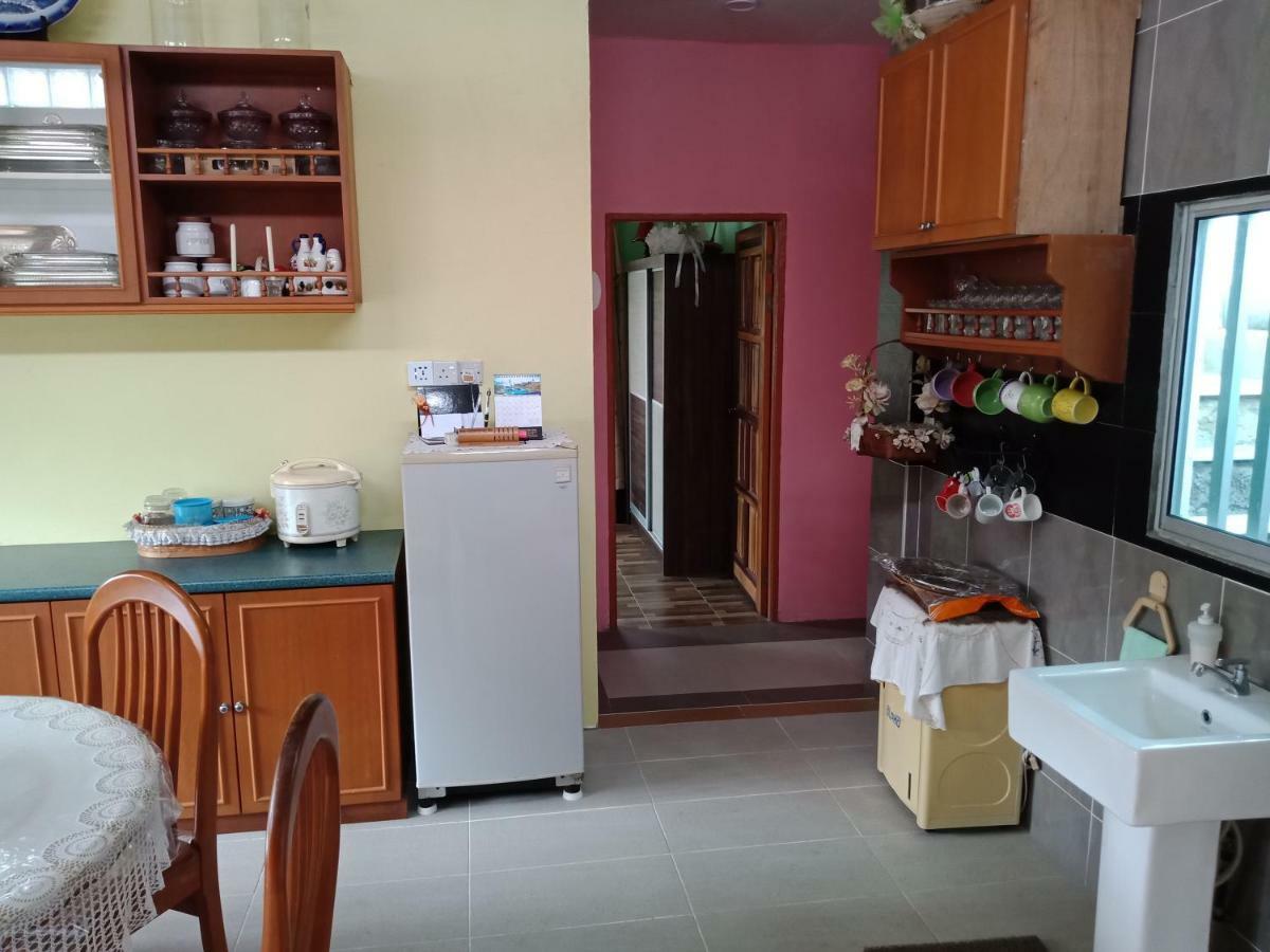 Jazepuri - Jaze 1 Apartment Кучинг Екстериор снимка