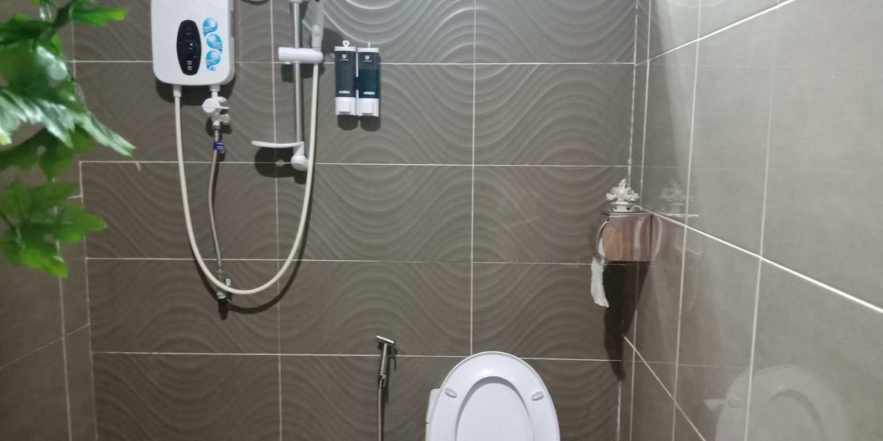 Jazepuri - Jaze 1 Apartment Кучинг Екстериор снимка
