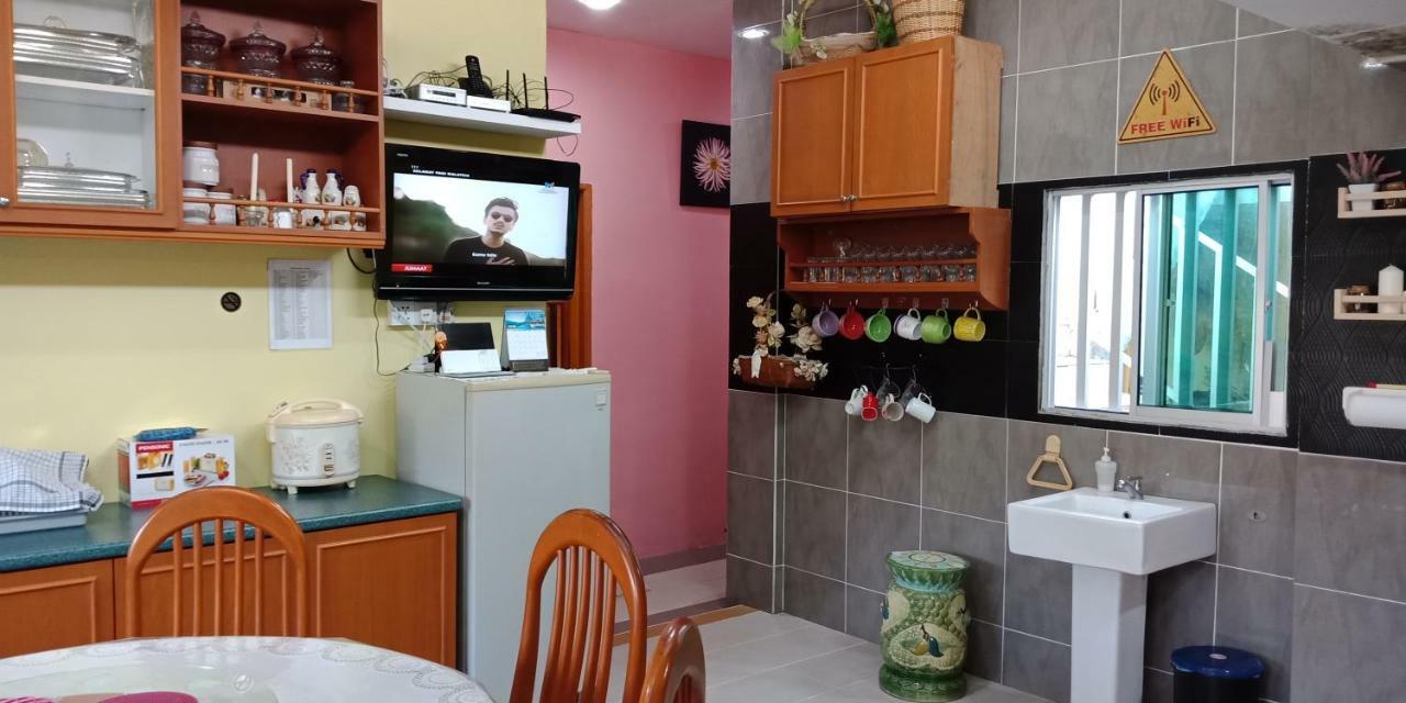 Jazepuri - Jaze 1 Apartment Кучинг Екстериор снимка